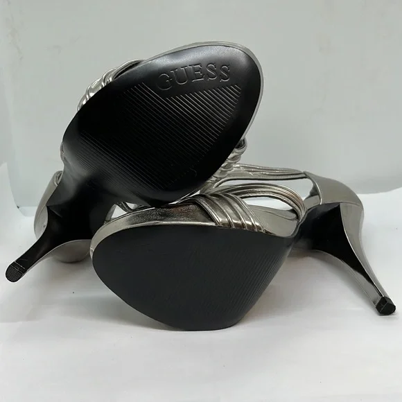 GUESS Silver Metallics 5” Heels Shoes, Zipper at Back - Picture 3 of 4